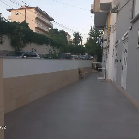 Ulliri Apartmán Tirana